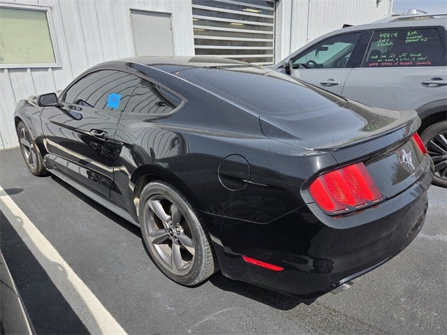 2016 Ford Mustang V6