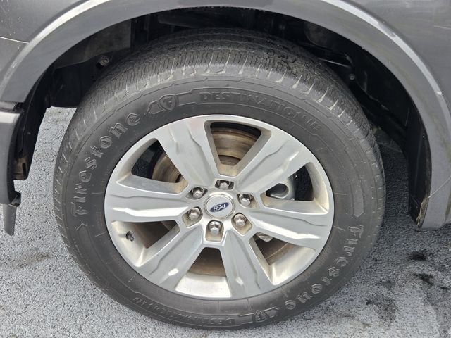 2017 Ford F-150 Platinum