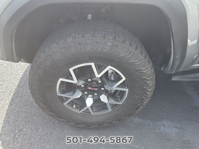 2025 GMC Canyon AT4