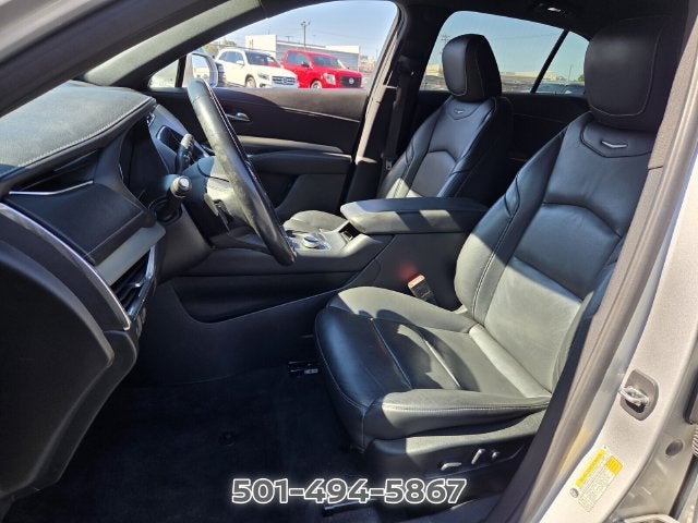 2020 Cadillac XT4 Premium Luxury