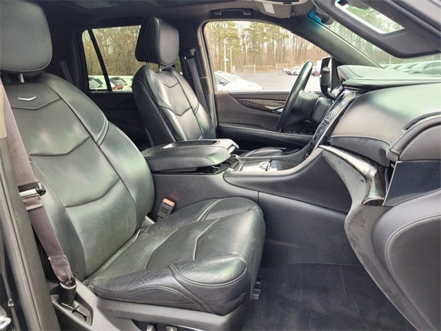 2016 Cadillac Escalade Platinum Edition