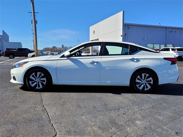 2022 Nissan Altima 2.5 S