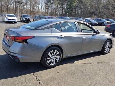 2022 Nissan Altima 2.5 S