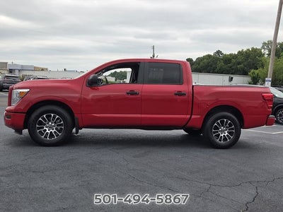 2023 Nissan Titan SV