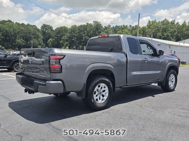 2024 Nissan Frontier SV