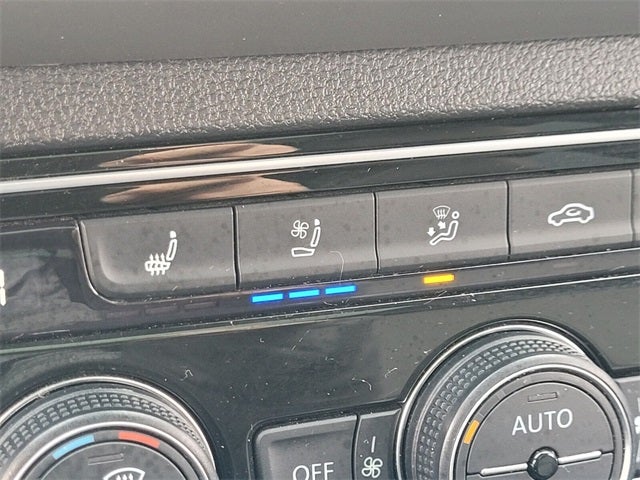 2021 Volkswagen Atlas Cross Sport 3.6L V6 SEL Premium R-Line