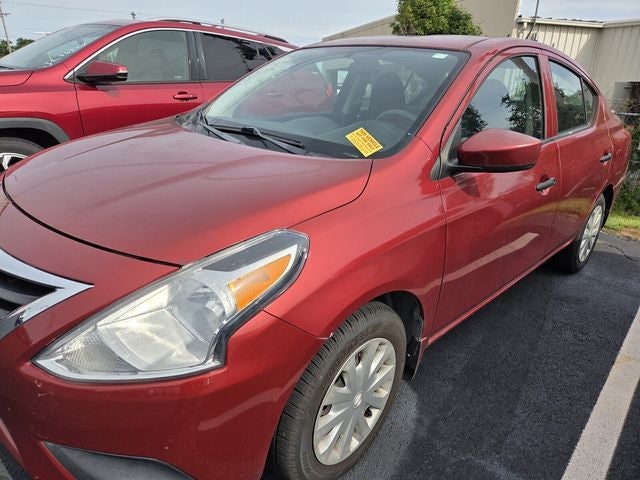 2017 Nissan Versa 1.6 S Plus