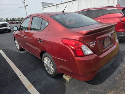2017 Nissan Versa 1.6 S Plus