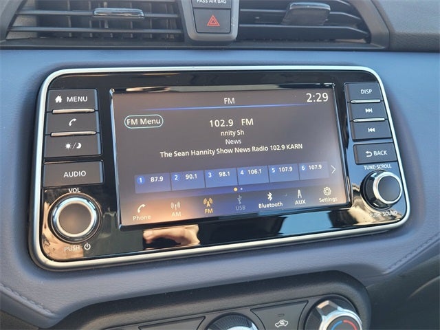 2023 Nissan Versa 1.6 SV