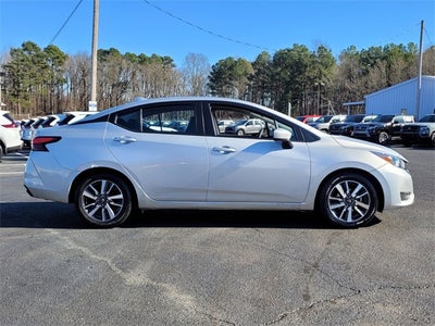 2023 Nissan Versa 1.6 SV