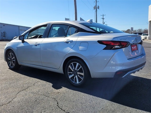 2023 Nissan Versa 1.6 SV