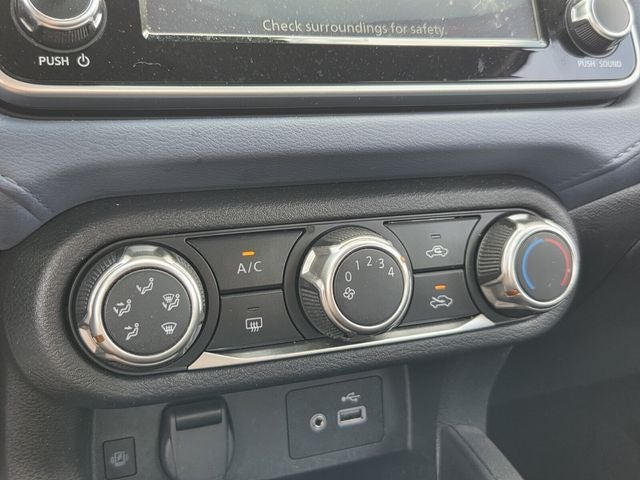 2024 Nissan Versa 1.6 SV
