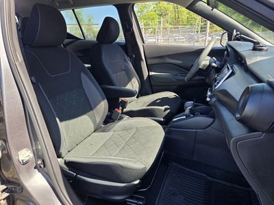 2020 Nissan Kicks S