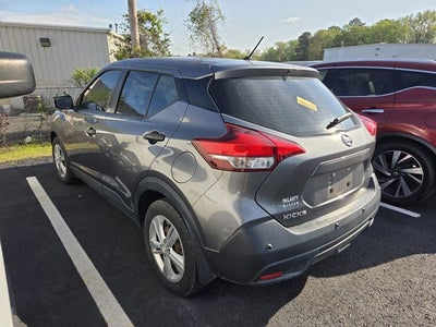 2020 Nissan Kicks S