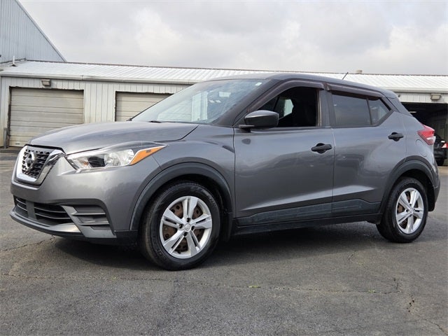 2020 Nissan Kicks S