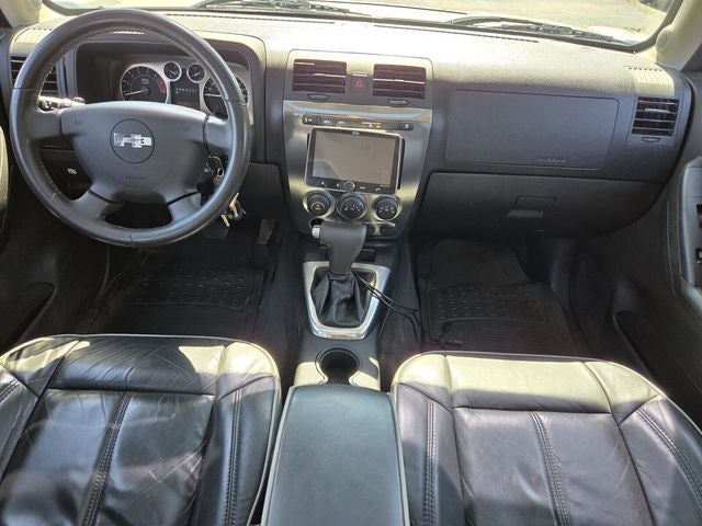 2009 Hummer H3T Base