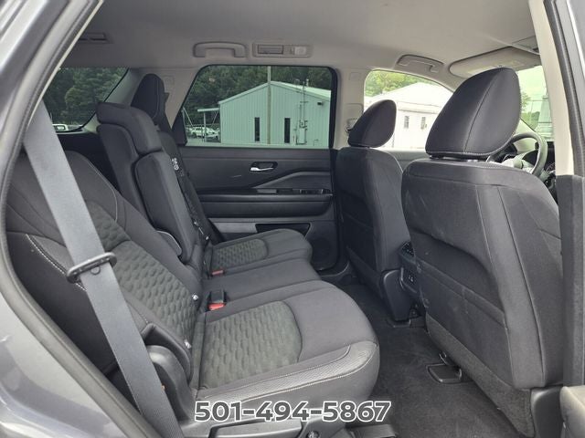 2022 Nissan Pathfinder S