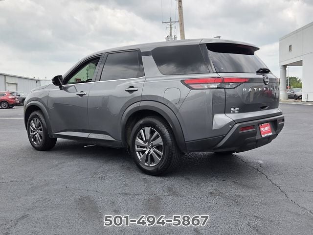 2022 Nissan Pathfinder S