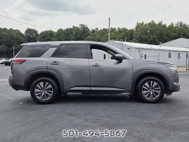 2022 Nissan Pathfinder S