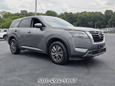 2022 Nissan Pathfinder S