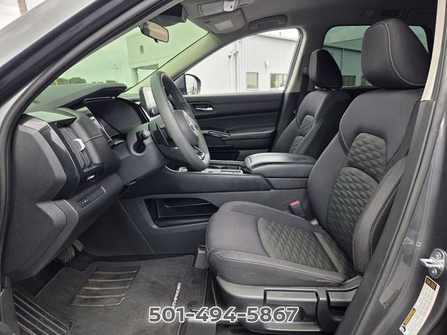 2022 Nissan Pathfinder S