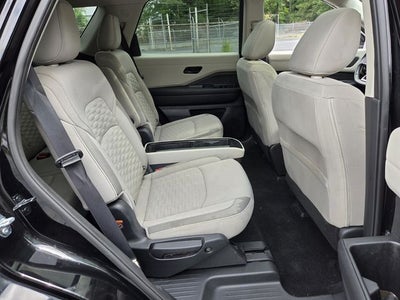 2023 Nissan Pathfinder SV
