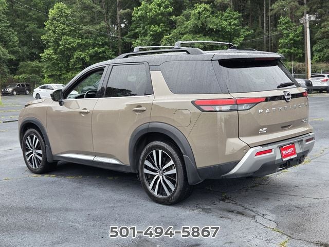 2023 Nissan Pathfinder Platinum