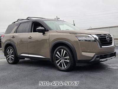 2023 Nissan Pathfinder Platinum