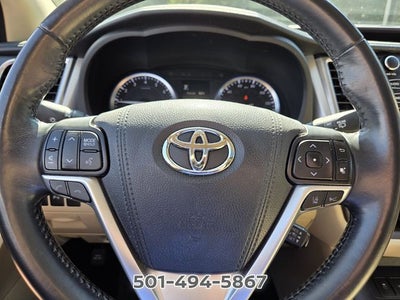 2017 Toyota Highlander Limited