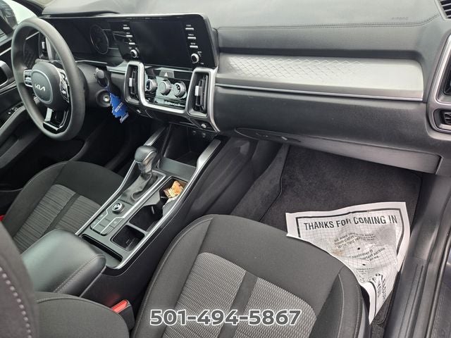 2023 Kia Sorento LX