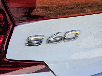 2020 Volvo S60 T6 Momentum