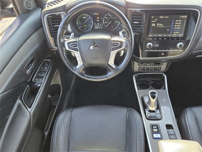 2022 Mitsubishi Outlander PHEV SEL