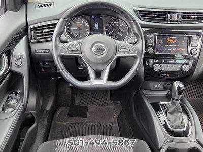 2022 Nissan Rogue Sport SV