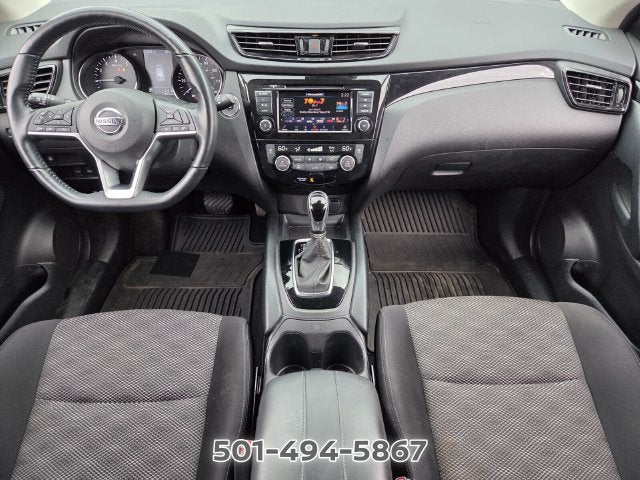 2022 Nissan Rogue Sport SV