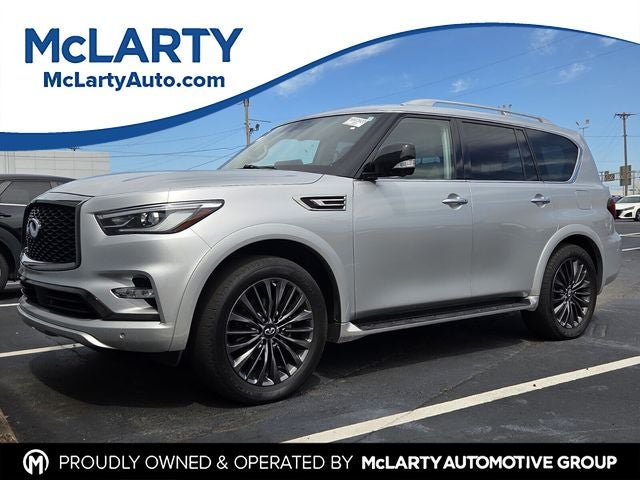 2022 INFINITI QX80 Premium Select