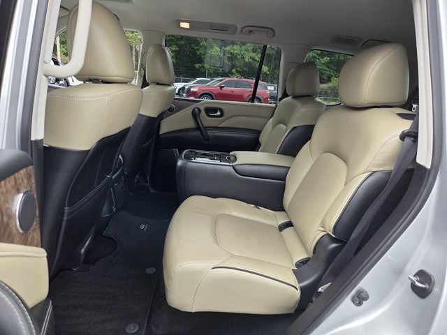 2022 INFINITI QX80 Premium Select