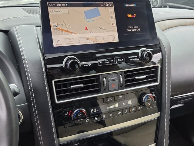 2022 INFINITI QX80 Premium Select