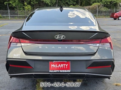 2025 Hyundai Elantra SEL Sport