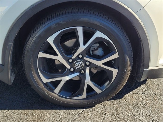 2018 Toyota C-HR XLE