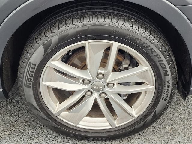 2018 Audi Q3 2.0T Premium Plus quattro