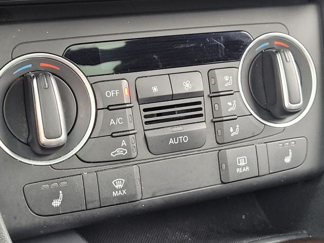 2018 Audi Q3 2.0T Premium Plus quattro