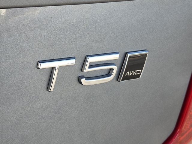 2019 Volvo XC90 T5 Momentum