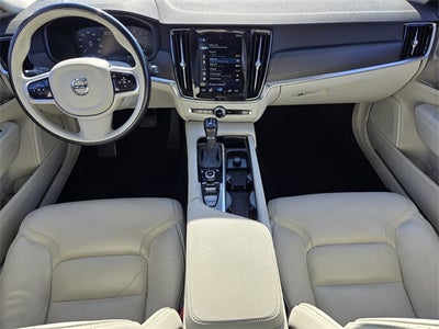 2017 Volvo V90 Cross Country T6 AWD