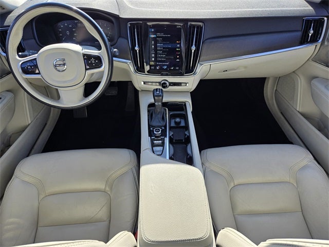 2017 Volvo V90 Cross Country T6 AWD