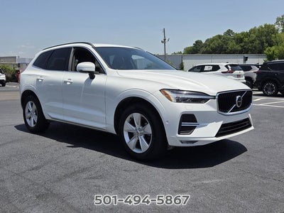 2022 Volvo XC60 B5 Momentum