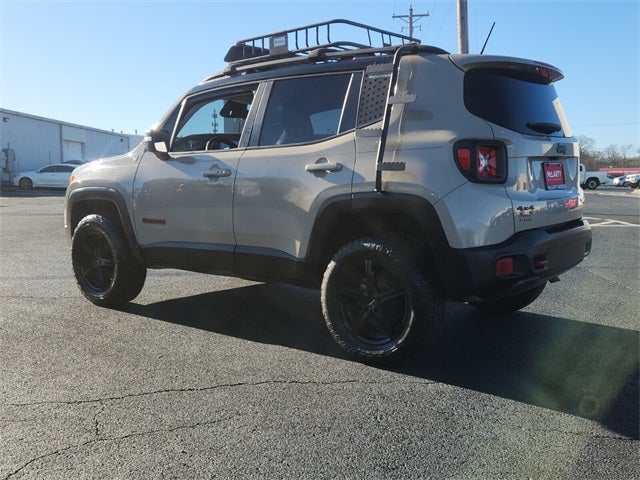 2016 Jeep Renegade Trailhawk