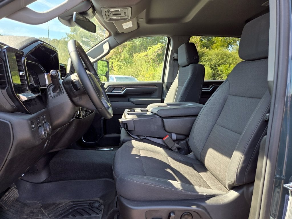 2025 Chevrolet Silverado 2500HD LT