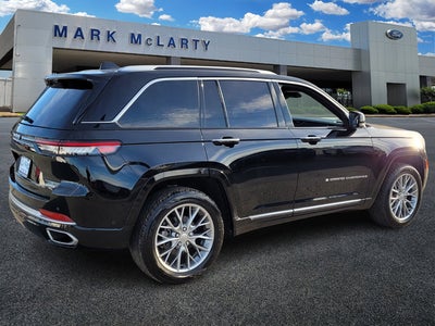 2023 Jeep Grand Cherokee Summit