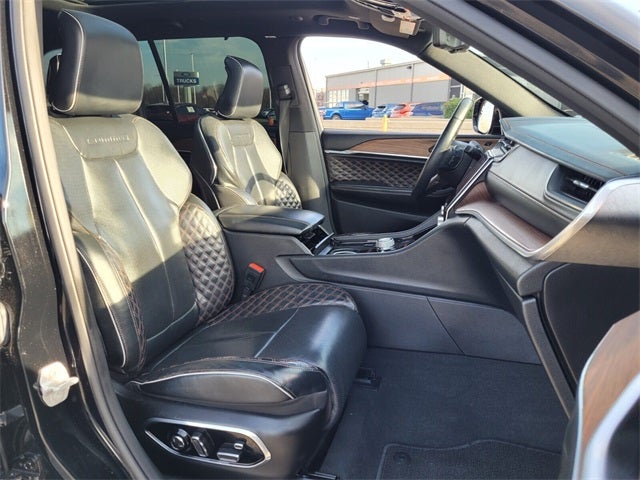 2023 Jeep Grand Cherokee Summit