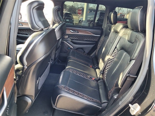 2023 Jeep Grand Cherokee Summit